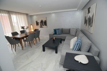 Le Yacht Casa Blanca